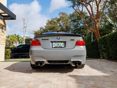 Used 2007 BMW M5 image 4