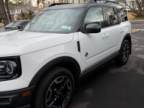 Used 2022 Ford Bronco Sport Outer Banks w/ Tech Package image 4