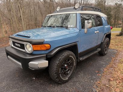 Used 2011 Toyota FJ Cruiser 4WD w/ Upgrade Pkg