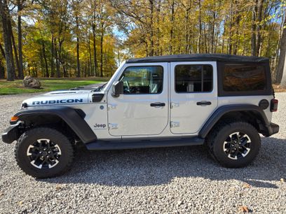 Used 2024 Jeep Wrangler Unlimited Rubicon 4xe w/ Convenience Group