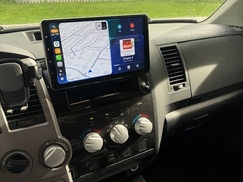 Used 2012 Toyota Tundra 4x4 CrewMax w/ SR5 Pkg image 15