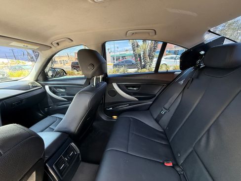 Used 2016 BMW 320i Sedan RWD image 10