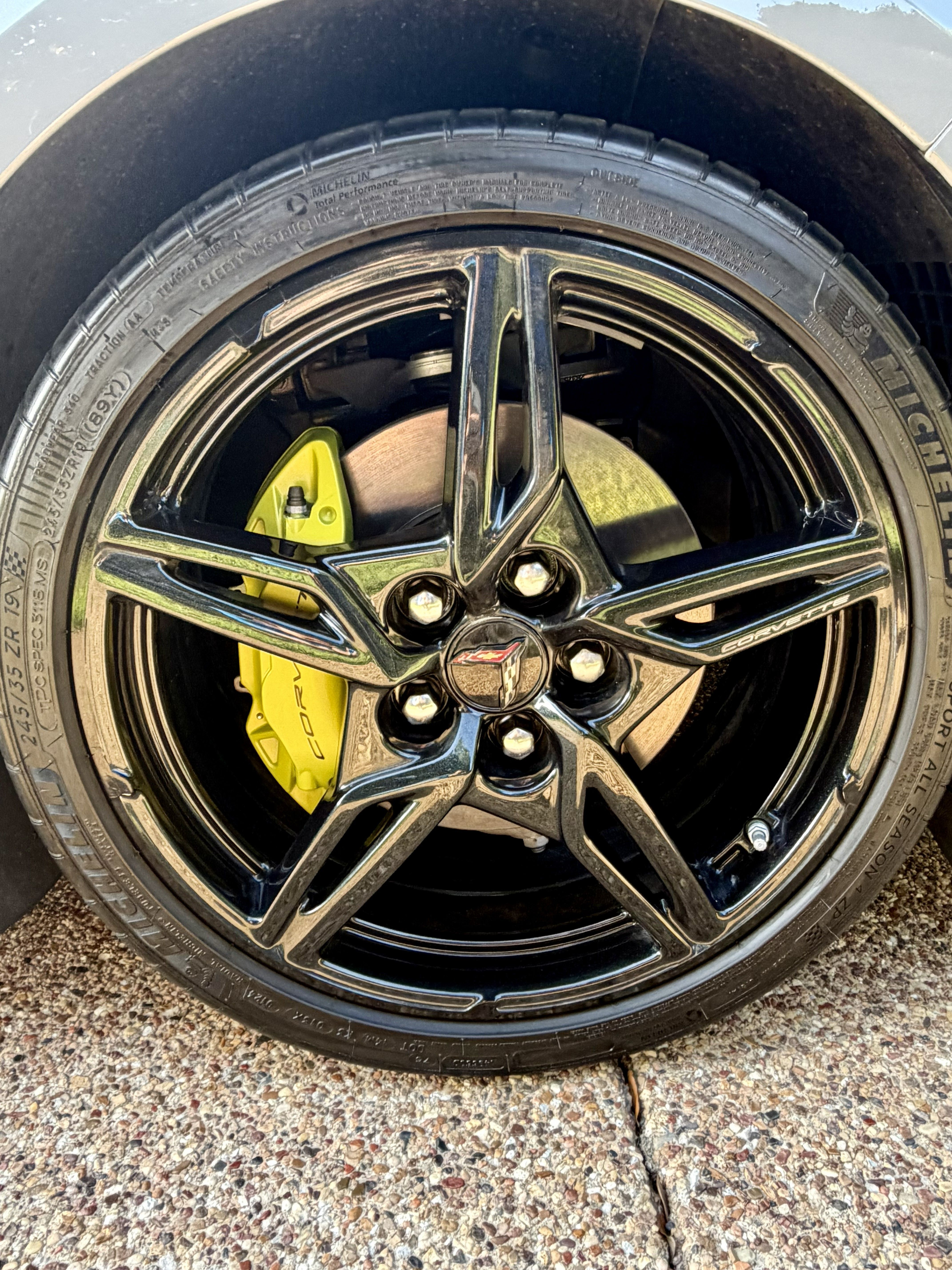 Used 2024 Chevrolet Corvette Stingray Preferred Cpe w/ 2LT RWD image 13
