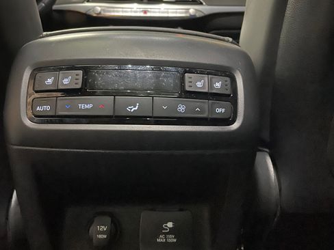 Used 2022 Hyundai Palisade Calligraphy image 13