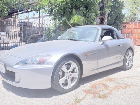Used 2008 Honda S2000 image 2