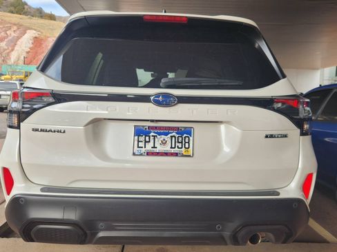 Used 2025 Subaru Forester Touring w/ Popular Package - Touring image 4