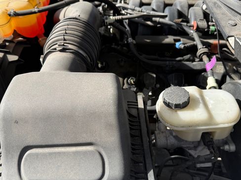 Used 2019 Ford F150 XL w/ Equipment Group 101A Mid image 17