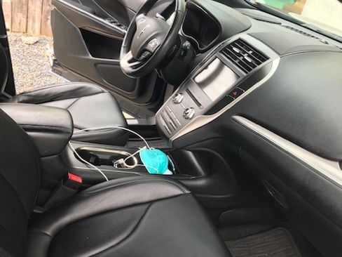 Used 2016 Lincoln MKC Premiere image 1