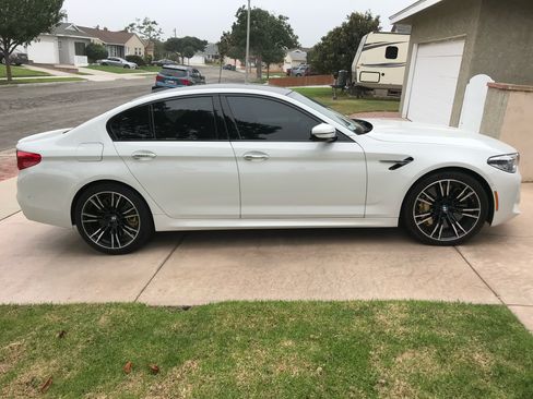 Used 2018 BMW M5 AWD/4WD image 2