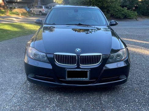 Used 2006 BMW 330i Sedan image 4