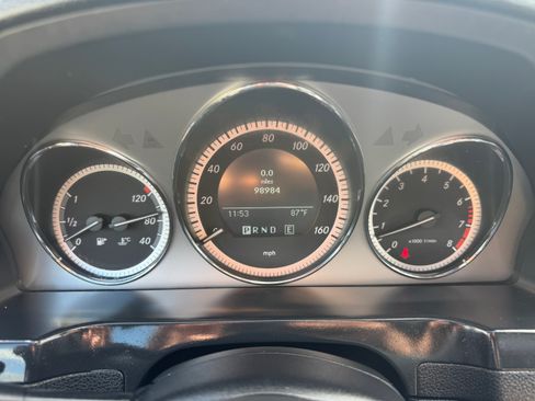 Used 2011 Mercedes-Benz C 300 C 300 Sport Sedan 4D image 15