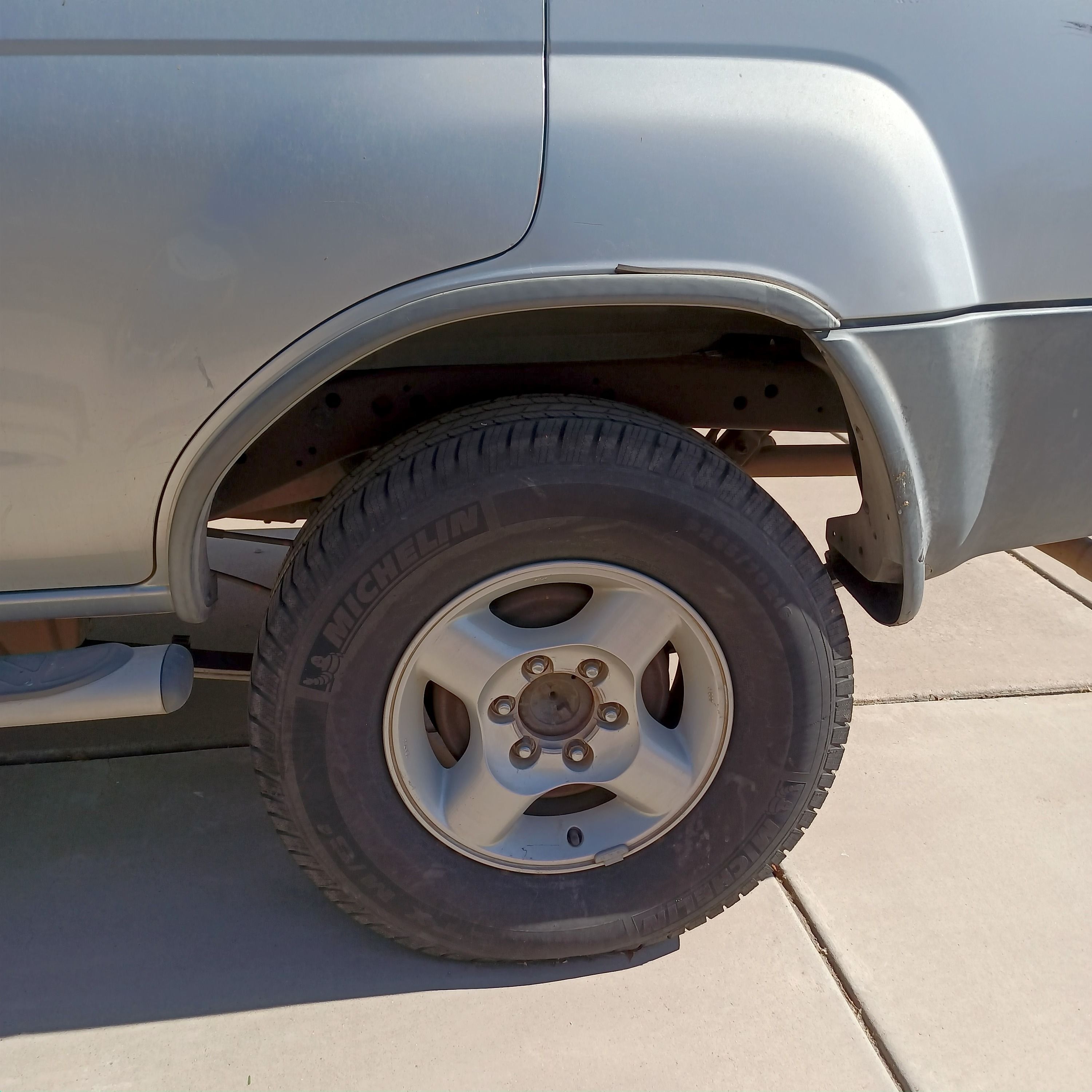 Used 2002 Nissan Xterra XE w/ (UTL) Utility Pkg RWD image 16