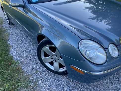 Used 2004 Mercedes-Benz E 320 4MATIC Sedan image 8