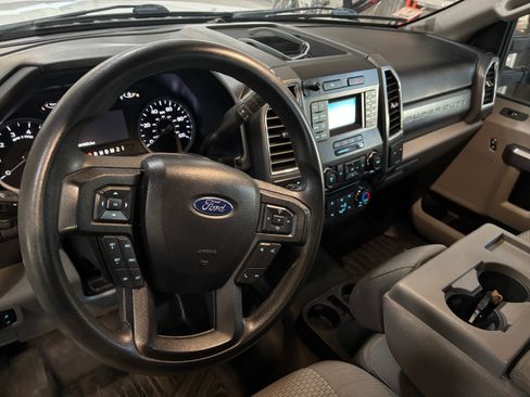 Used 2018 Ford F250 XLT image 10