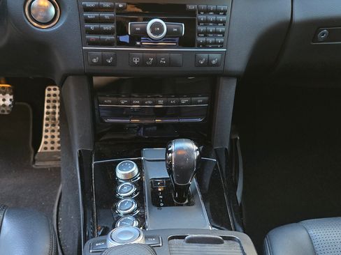 Used 2011 Mercedes-Benz E 63 AMG Sedan image 16