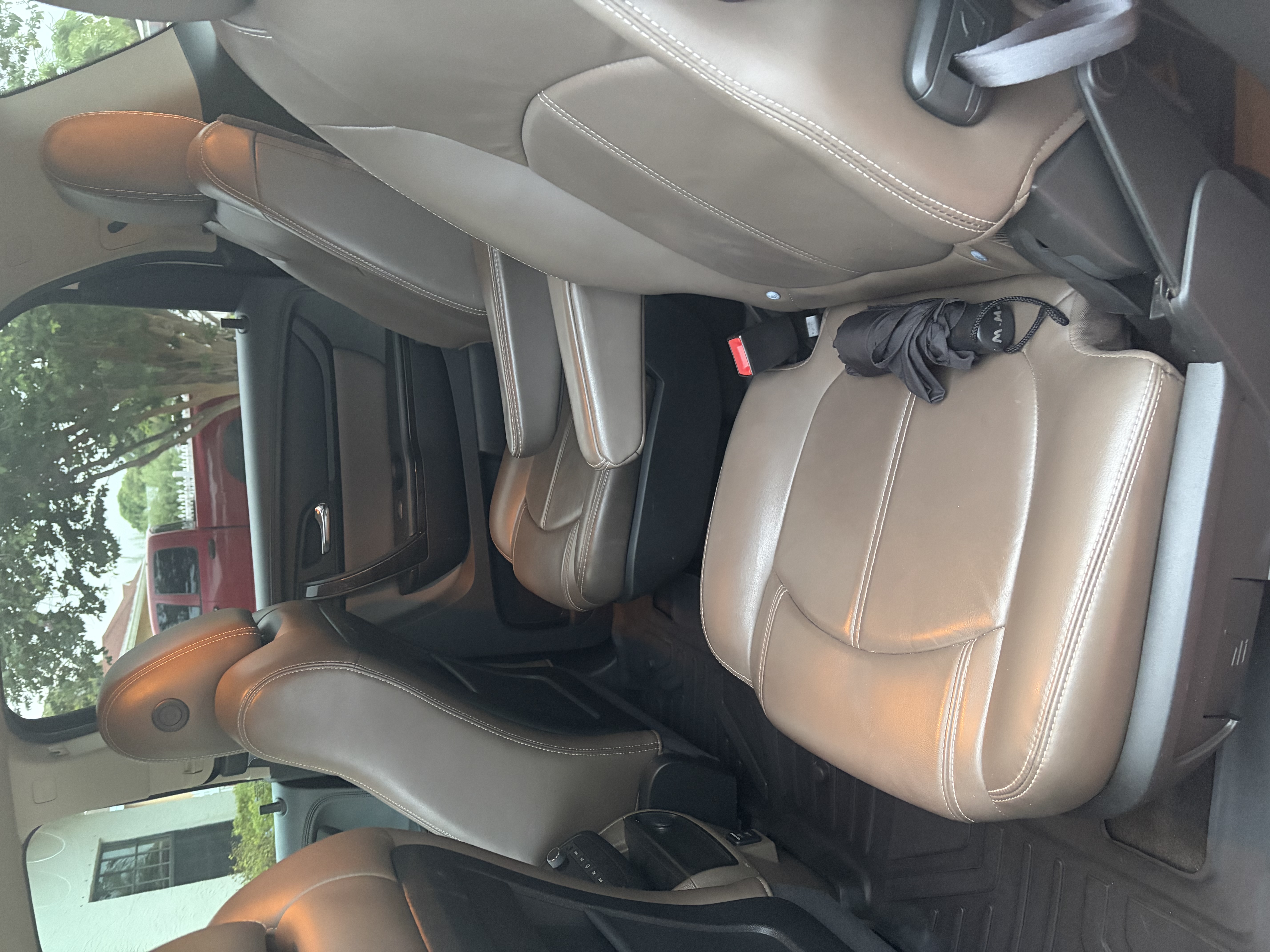 Used 2014 GMC Acadia SLT FWD image 5