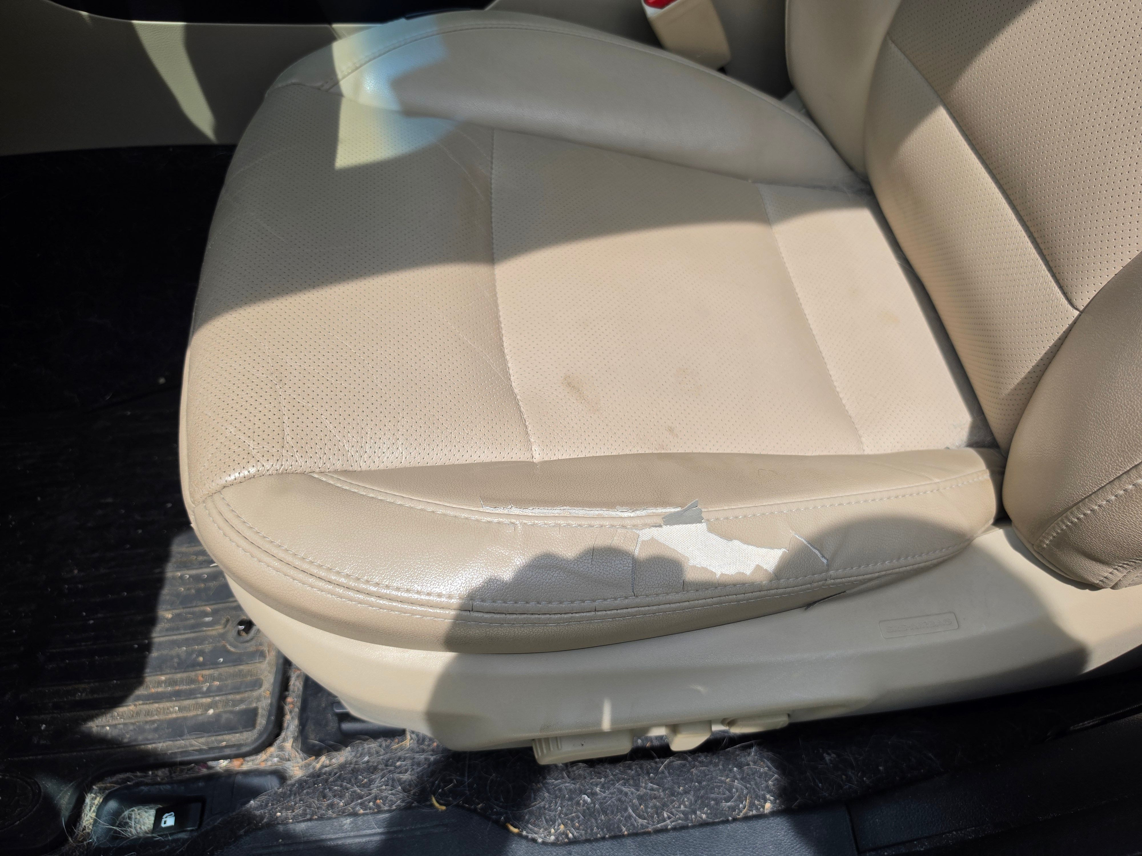Used 2016 Subaru Outback 2.5i Limited AWD/4WD image 12