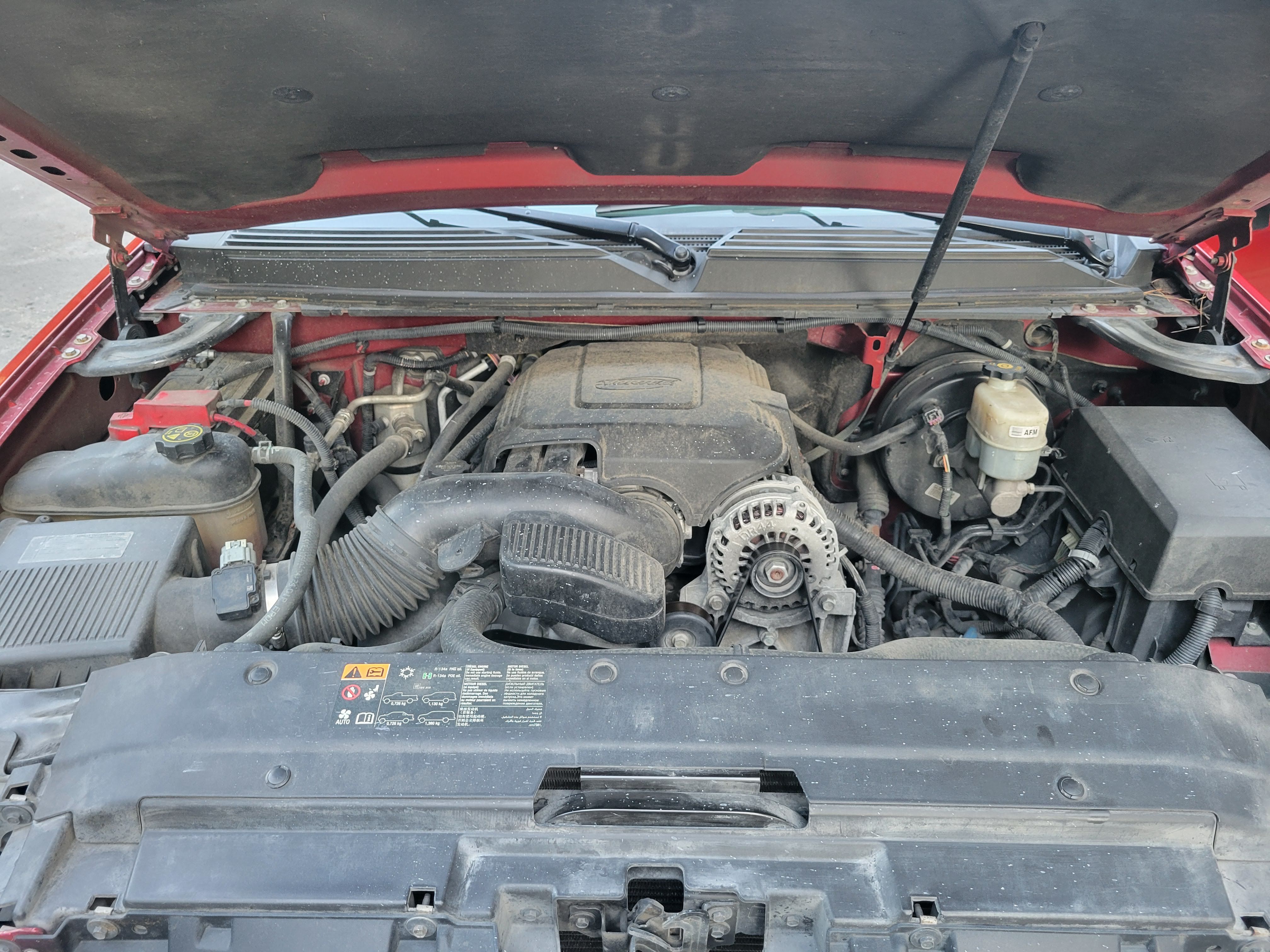 Used 2012 GMC Yukon XL Denali RWD image 31
