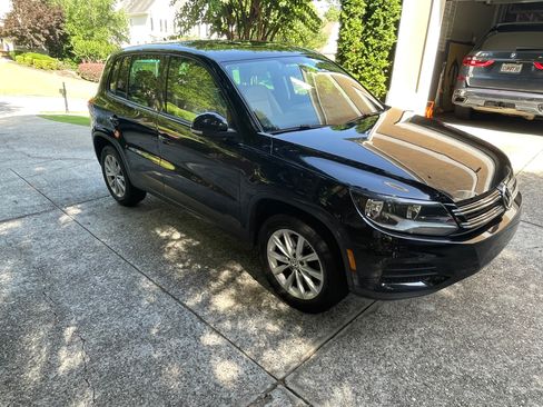 Used 2014 Volkswagen Tiguan SE FWD image 4
