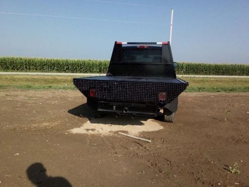 Used 2007 Chevrolet Silverado 2500 W/T w/ LS Package image 5