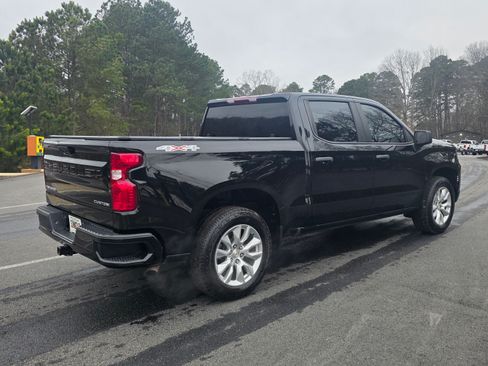 Used 2023 Chevrolet Silverado 1500 Custom image 15