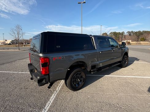 Used 2024 Ford F250 Lariat w/ Sport Appearance Package image 30