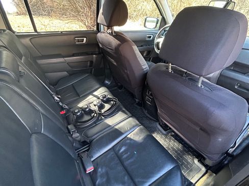 Used 2014 Honda Pilot Touring image 10