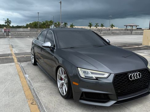 Used 2018 Audi S4 Premium Plus w/ S Sport Package AWD/4WD image 10