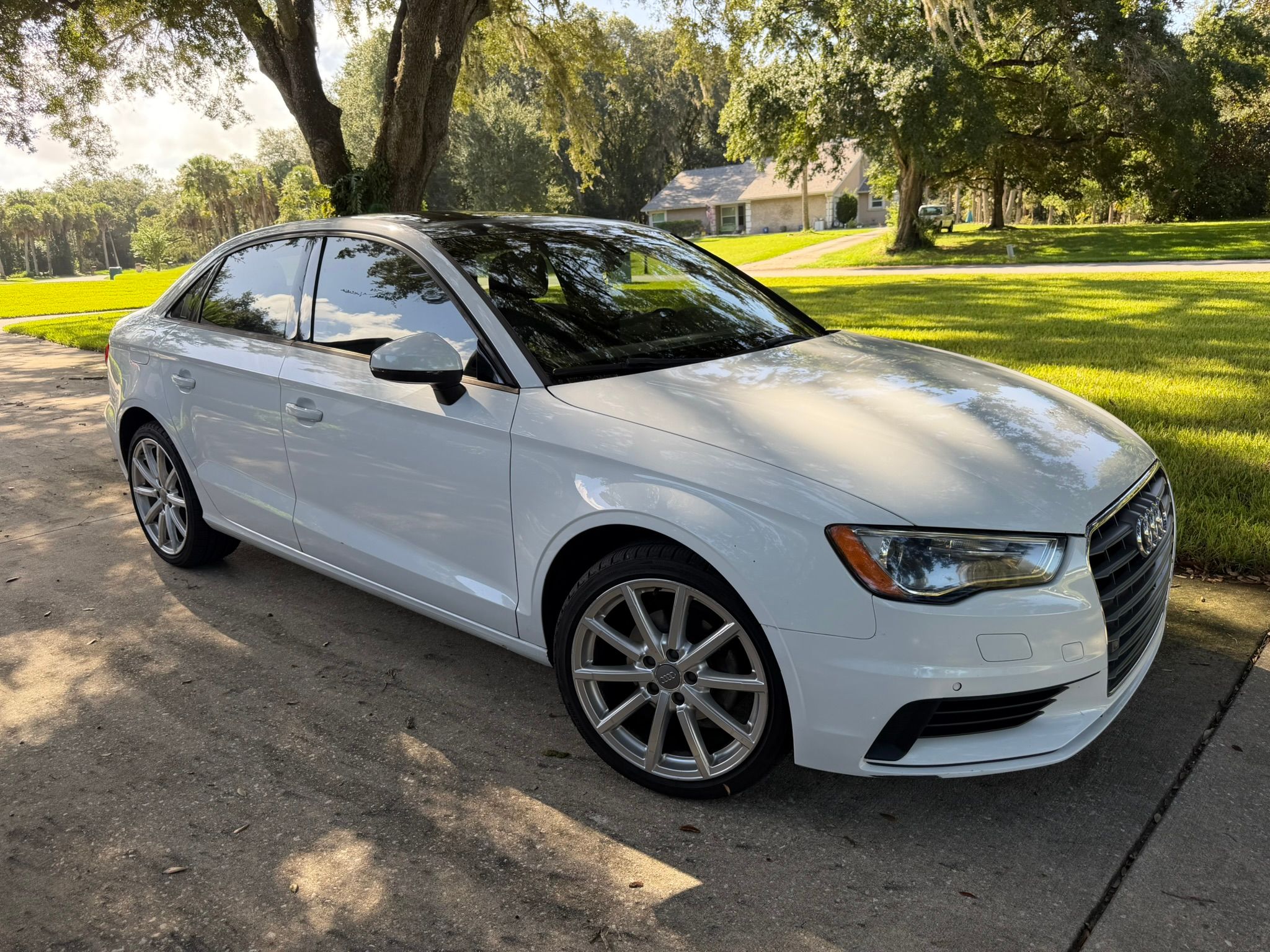Used 2015 Audi A3 TDI Premium w/ Audi MMI Navigation Plus FWD image 1