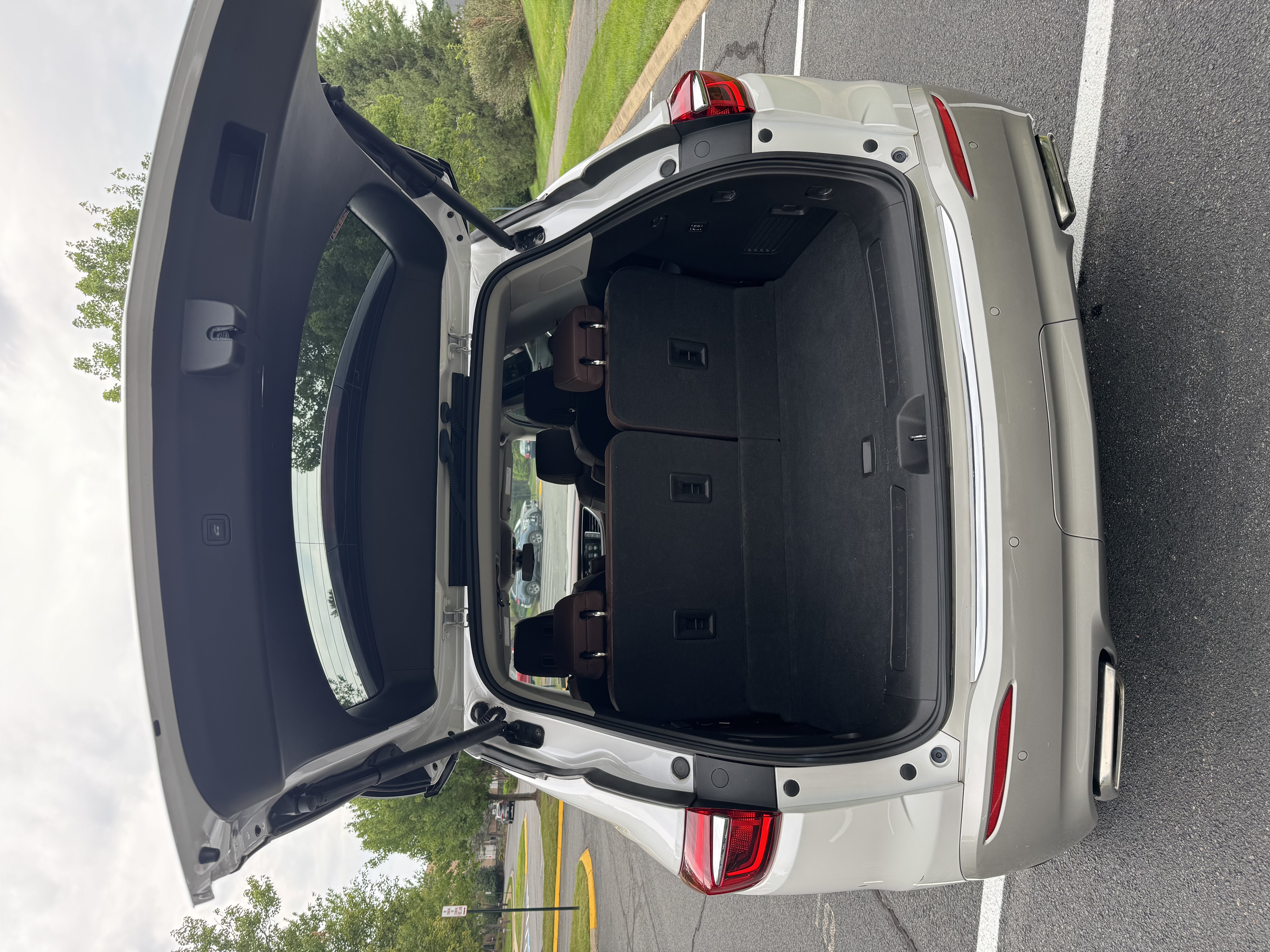 Used 2018 Buick Enclave Avenir AWD/4WD image 17