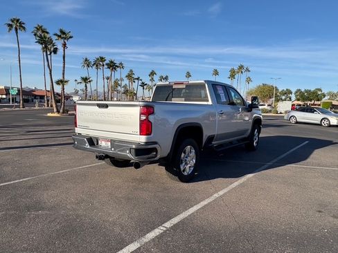 Used 2020 Chevrolet Silverado 3500 LTZ w/ LTZ Plus Package image 9