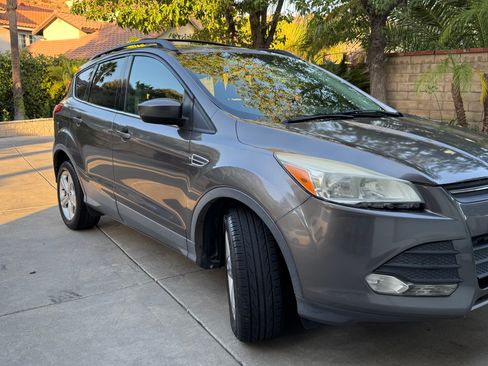 Used 2013 Ford Escape SE FWD image 16