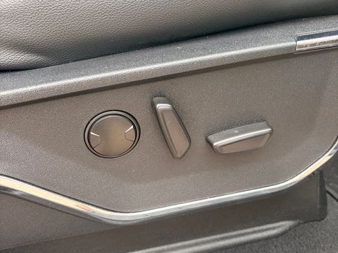 Used 2023 Ford F250 Lariat w/ Lariat Ultimate Package image 15