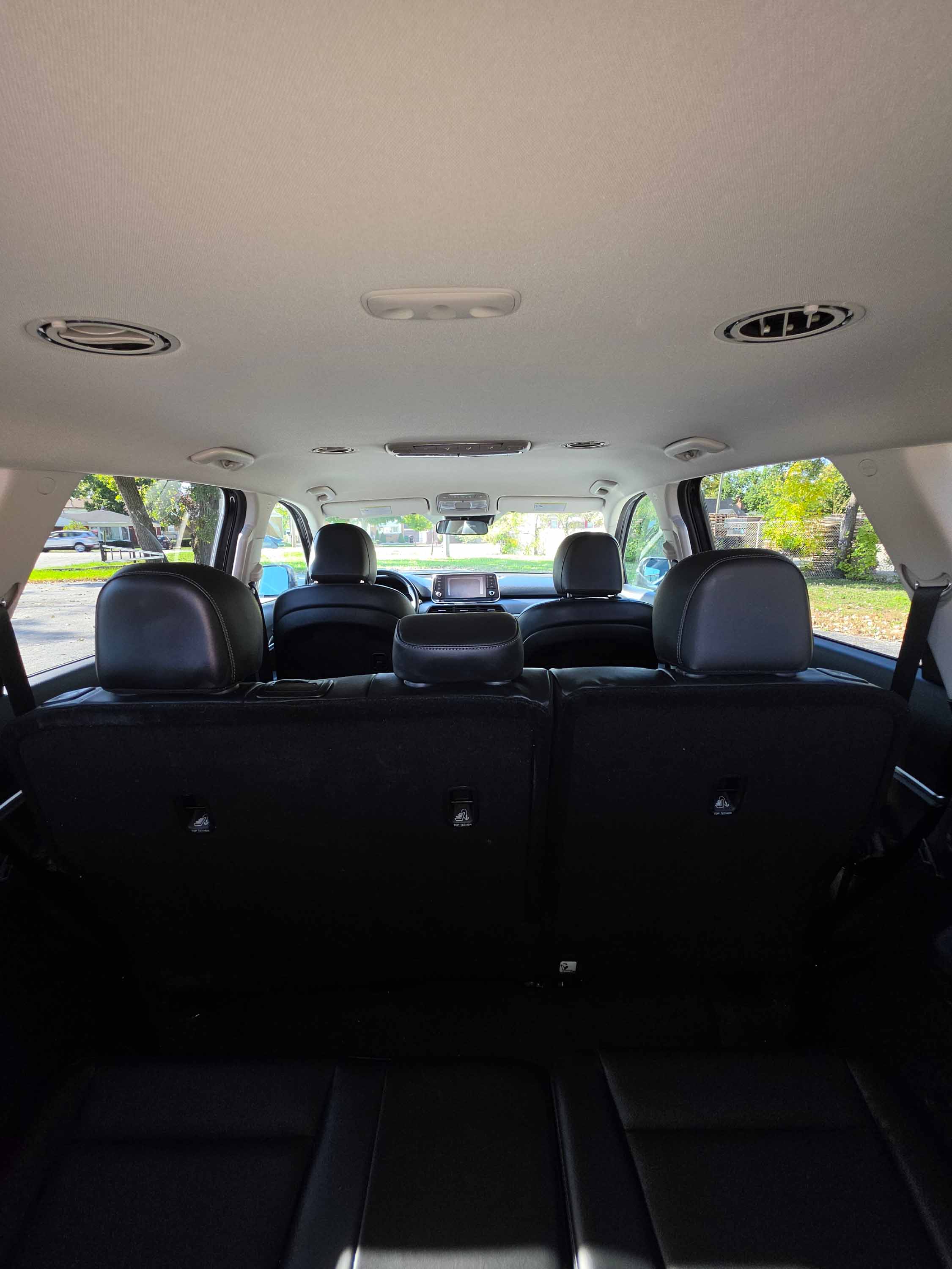 Used 2020 Kia Telluride LX FWD image 30