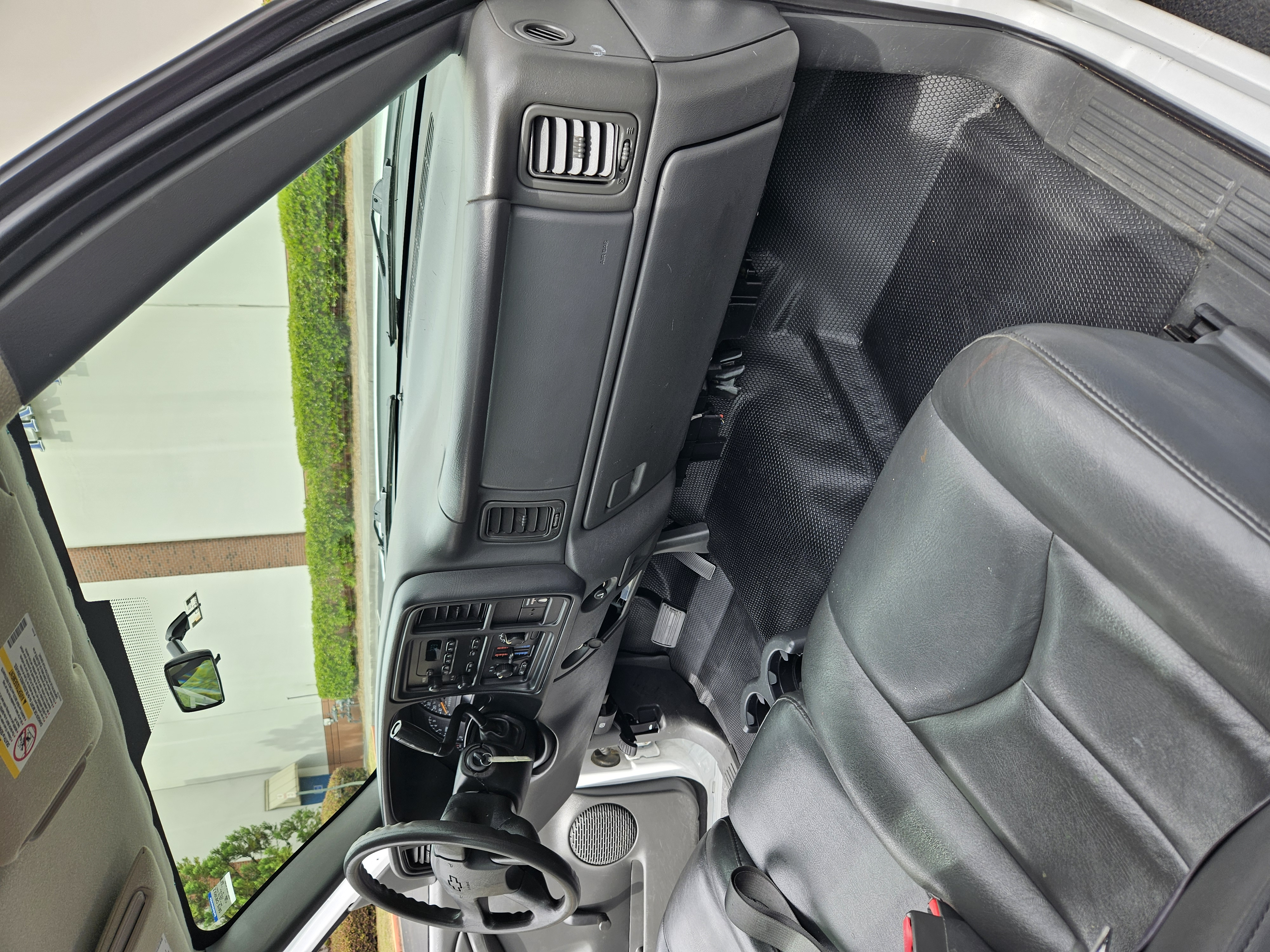 Used 2006 Chevrolet Silverado 2500 W/T RWD image 18