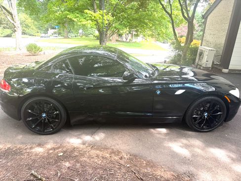 Used 2009 BMW Z4 sDrive35i RWD image 10