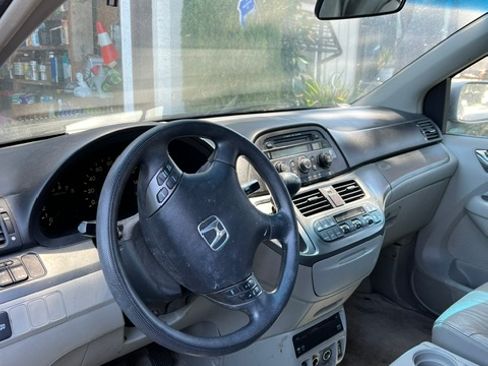 Used 2005 Honda Odyssey EX-L image 5