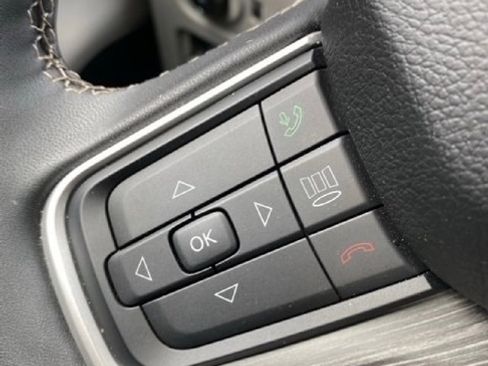 Used 2023 Jeep Wagoneer Series III w/ Premium Group I image 15