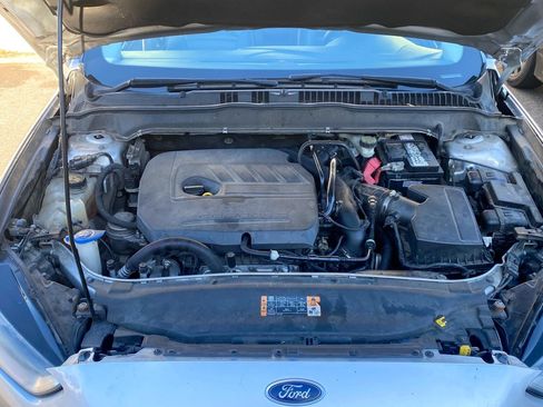 Used 2014 Ford Fusion SE w/ Equipment Group 202A image 14