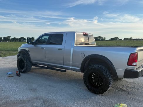 Used 2012 RAM 2500 SLT AWD/4WD image 16