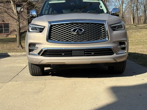 Used 2018 INFINITI QX80 4WD w/ Deluxe Technology Package image 5