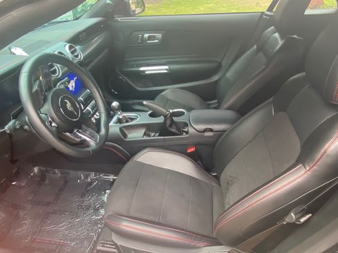 Used 2022 Ford Mustang GT Premium w/ Equipment Group 401A RWD image 26
