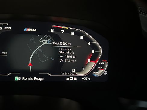 Used 2022 BMW M4 xDrive Competition w/ Executive Package image 8