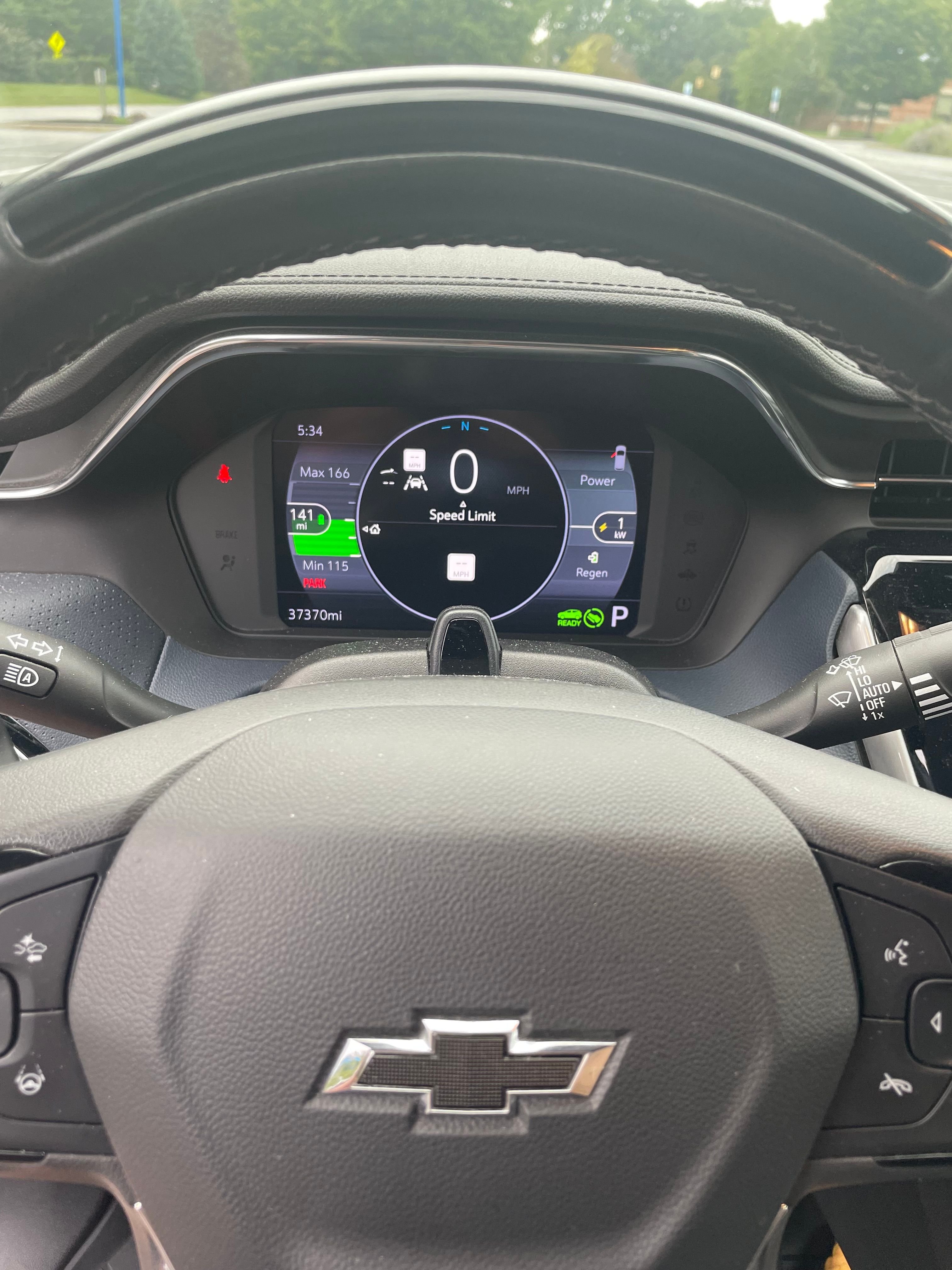 Used 2022 Chevrolet Bolt EUV Premier w/ Launch Edition FWD image 6