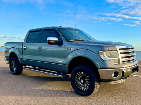 Used 2013 Ford F150 Lariat w/ Luxury Equipment Group image 1