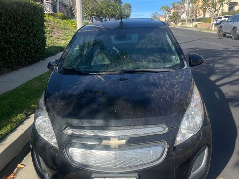 Used 2016 Chevrolet Spark LT image 2