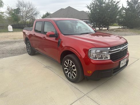 Used 2023 Ford Maverick Lariat w/ Lariat Luxury Package image 1