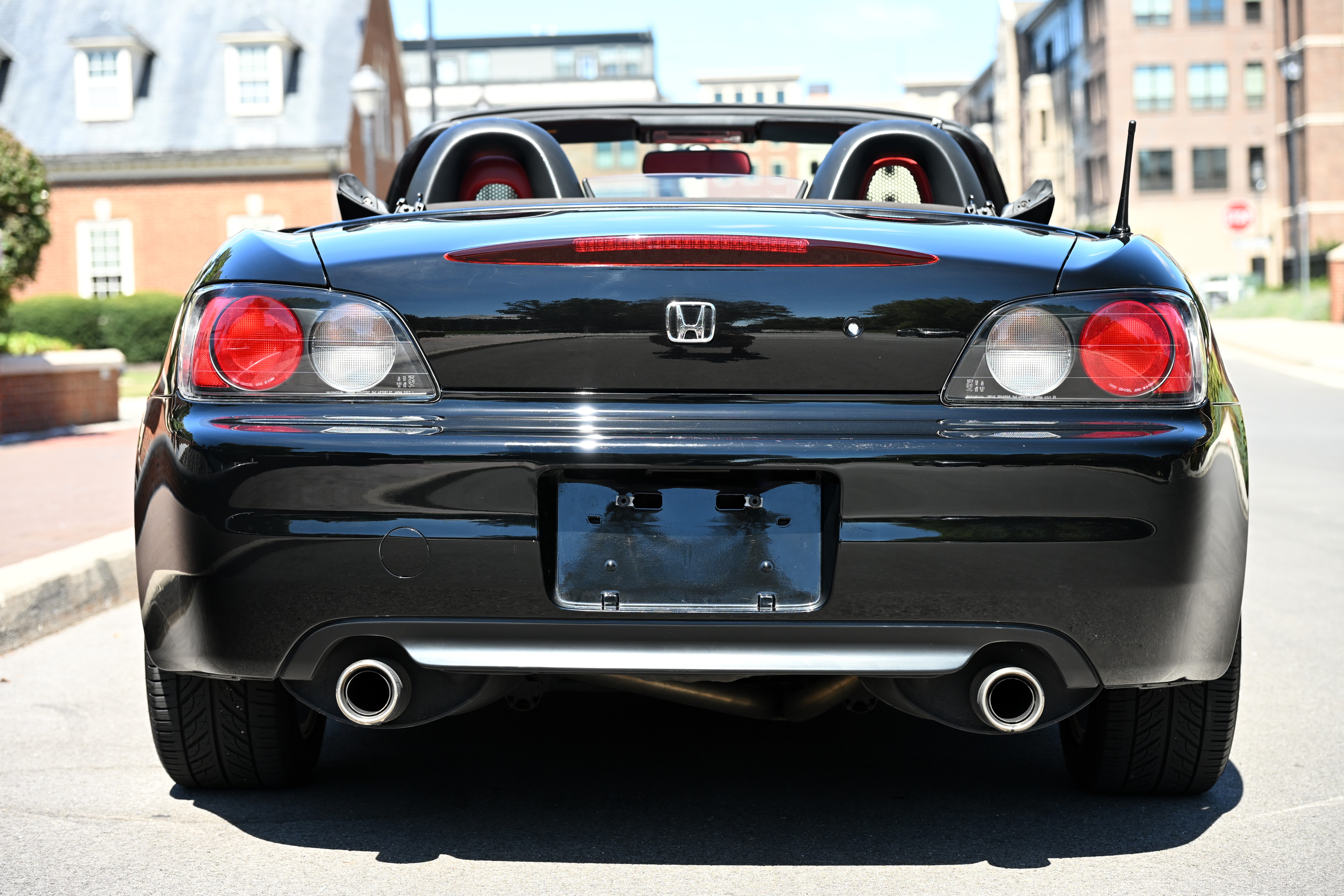 Used 2001 Honda S2000 image 12