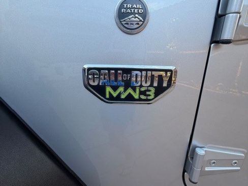 Used 2012 Jeep Wrangler Unlimited Rubicon image 13