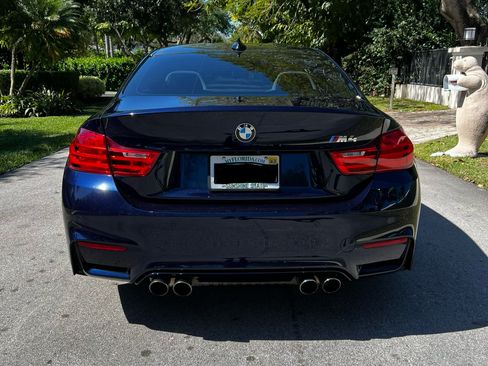 Used 2016 BMW M4 Coupe image 6